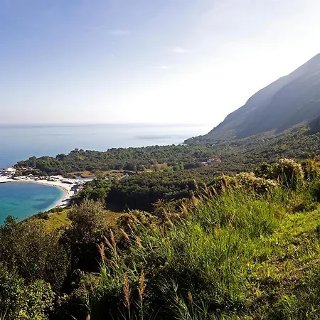 بيت ضيافة La Piana 3*